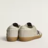 Damen-Super-Star aus eisgrauem Wildleder mit silbernem Glitzerstern und Leder-Fersenlasche Damen-Super-Star aus eisgrauem Wildleder mit silbernem Glitzerstern und Leder-Fersenlasche