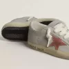 Damen-Super-Star LTD aus grauem Leder mit ziegelrotem Wildlederstern Damen-Super-Star LTD aus grauem Leder mit ziegelrotem Wildlederstern