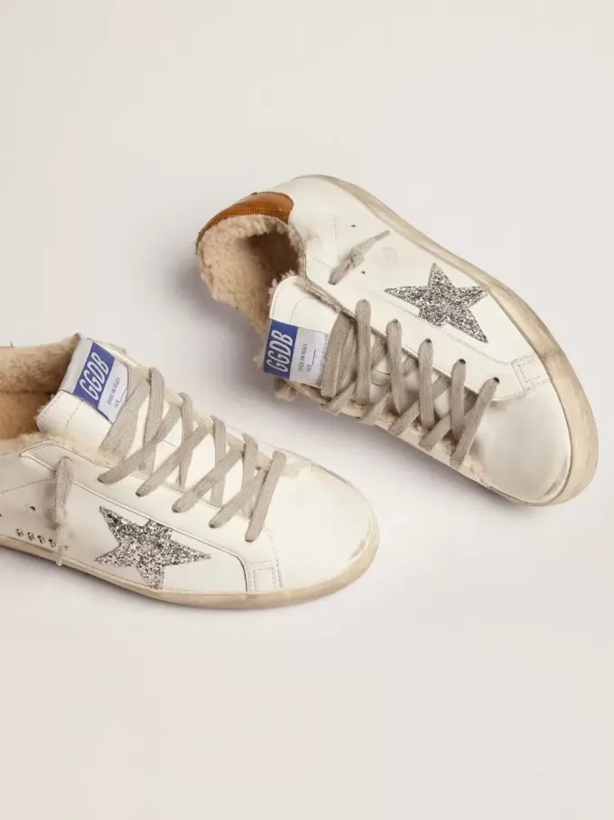Damen-Super-Star mit Lammfellfutter und silbernem Glitzerstern