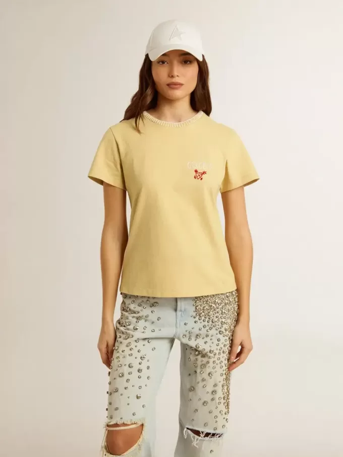 Damen-T-Shirt aus Baumwolljersey mit Stickerei am Halsausschnitt und auf der Brust Damen-T-Shirt aus Baumwolljersey mit Stickerei am Halsausschnitt und auf der Brust