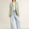 Damenhose aus Denim mit Used-Effekt
