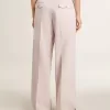 Damenhose aus rosa, maßgeschneidertem Wollstoff