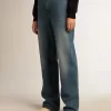 Damenjeans mit mittlerer Waschung