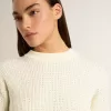 Damenpullover mit Rundhalsausschnitt aus weißer Merinowolle mit Kristallen Damenpullover mit Rundhalsausschnitt aus weißer Merinowolle mit Kristallen