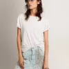 Distressed Regular-Fit-Damen-T-Shirt in Weiß Distressed Regular-Fit-Damen-T-Shirt in Weiß