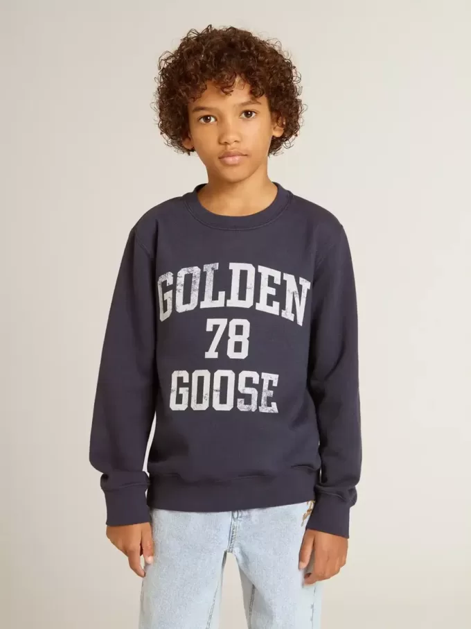 Dunkelblaues Sweatshirt für Jungen mit weißem Aufdruck Dunkelblaues Sweatshirt für Jungen mit weißem Aufdruck