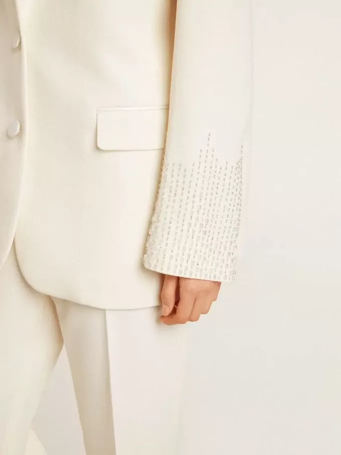 Einreihige Oversize-Jacke in Weiß mit Seideneffekt und Stickerei Einreihige Oversize-Jacke in Weiß mit Seideneffekt und Stickerei