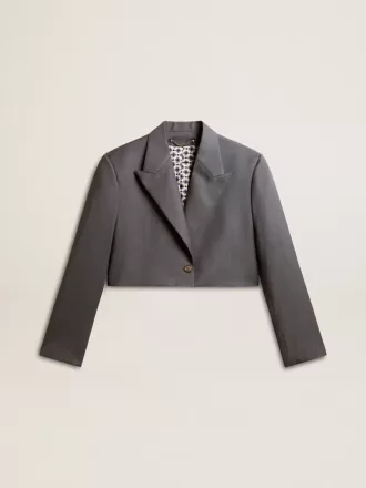 Einreihige, verkürzte Damenjacke aus babyblauer Wolle