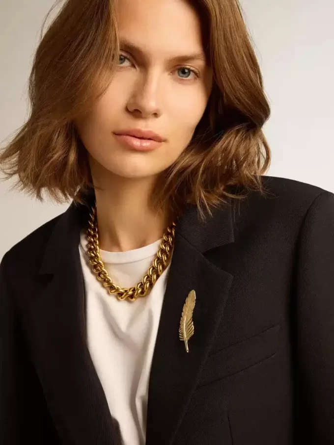 Einreihiger Damenblazer aus dunkelblauer Wollgabardine Einreihiger Damenblazer aus dunkelblauer Wollgabardine