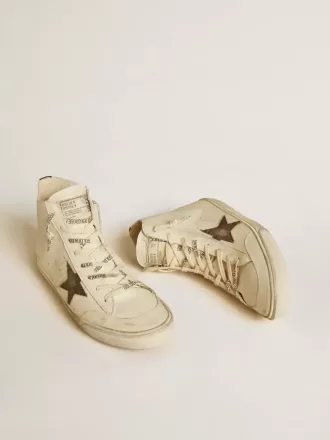 Francy Penstar aus Nappaleder mit schwarzem Wildlederstern und Fersenlasche aus Baumwolle Francy Penstar aus Nappaleder mit schwarzem Wildlederstern und Fersenlasche aus Baumwolle