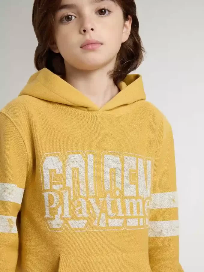 Gelbes Sweatshirt für Kinder mit Vintage-Print Gelbes Sweatshirt für Kinder mit Vintage-Print