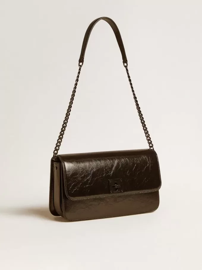 Gioia-Tasche aus schwarzem Glanzleder mit Metalldetails