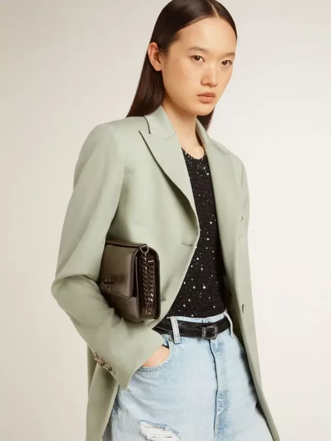 Gioia-Tasche aus schwarzem Glanzleder mit Metalldetails