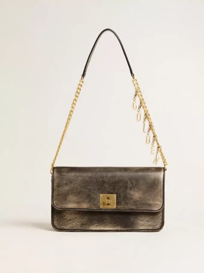 Gioia Tasche aus schwarzem Vintage-Leder mit goldenen Details
