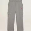 Grau melierte Cargo-Jogginghose aus Baumwolle mit Stickerei