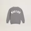 Graue Baumwollstrickjacke mit Logo auf der Rückseite Graue Baumwollstrickjacke mit Logo auf der Rückseite