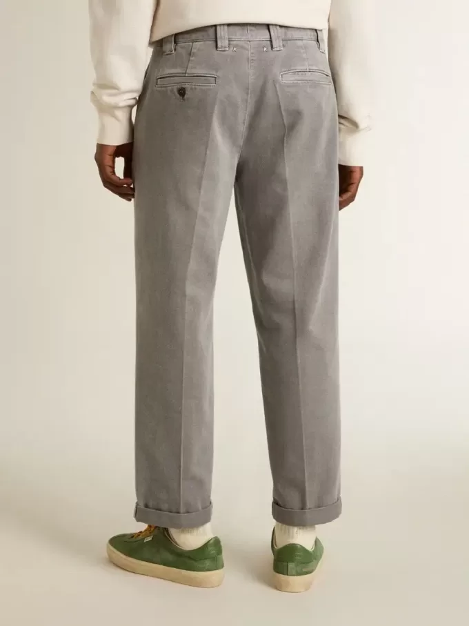 Graue Chino-Hose aus Baumwolle Graue Chino-Hose aus Baumwolle