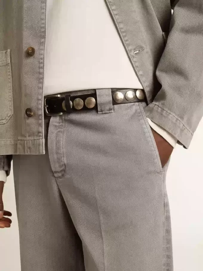 Graue Chino-Hose aus Baumwolle Graue Chino-Hose aus Baumwolle