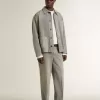 Graue Herren-Jeansjacke mit Nieten Graue Herren-Jeansjacke mit Nieten