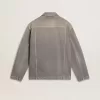 Graue Herren-Jeansjacke mit Nieten Graue Herren-Jeansjacke mit Nieten