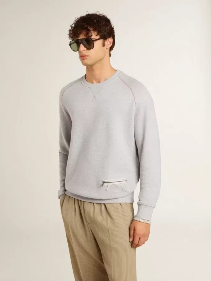 Graues Rundhals-Sweatshirt für Herren mit Kontrastnähten Graues Rundhals-Sweatshirt für Herren mit Kontrastnähten