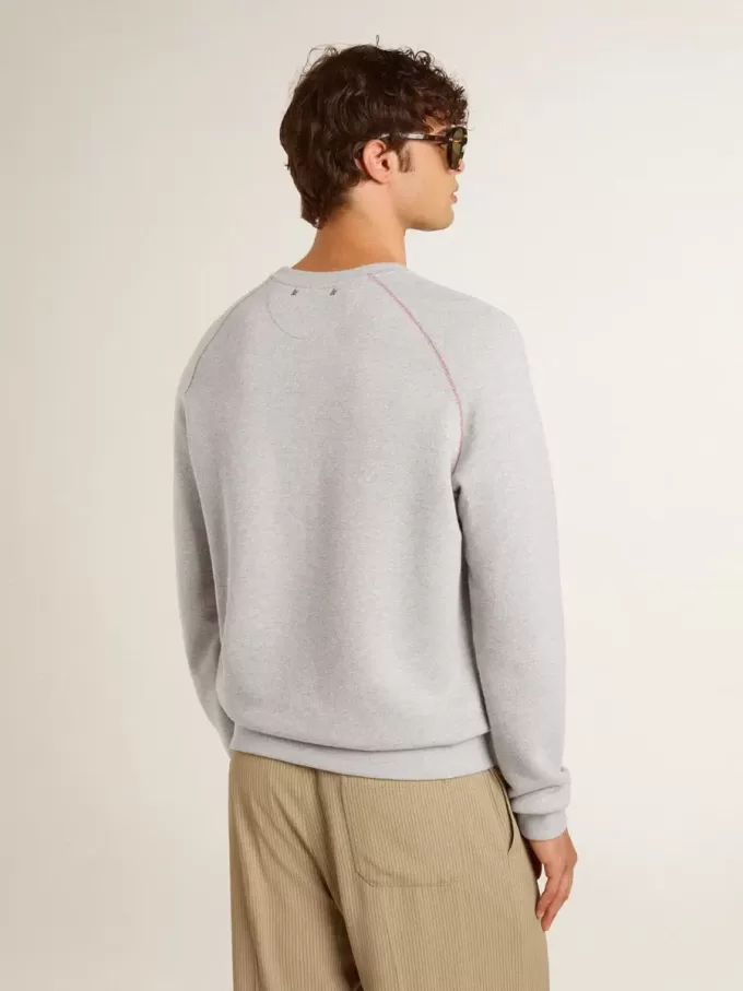 Graues Rundhals-Sweatshirt für Herren mit Kontrastnähten Graues Rundhals-Sweatshirt für Herren mit Kontrastnähten