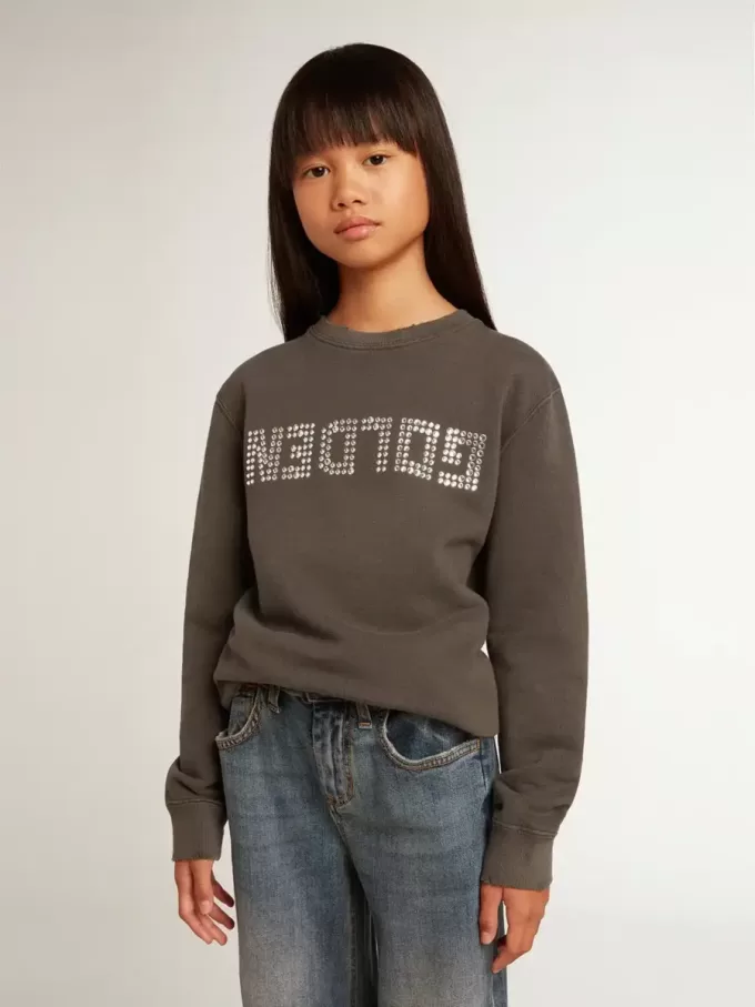 Graues Sweatshirt im Used-Look mit Kristallbeschriftung
