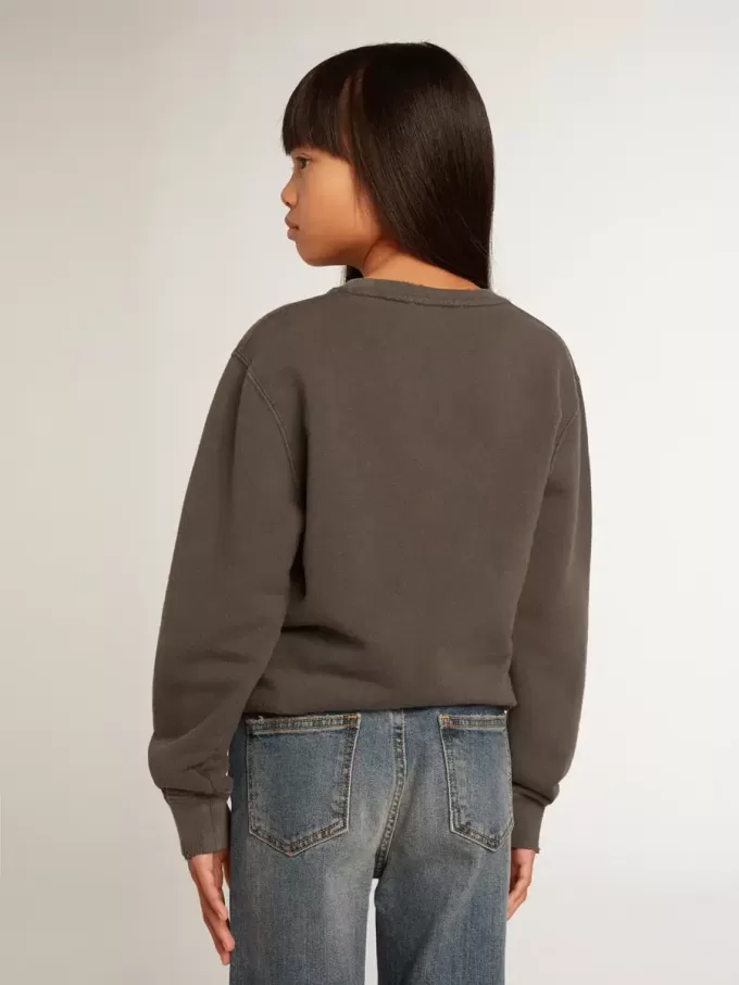 Graues Sweatshirt im Used-Look mit Kristallbeschriftung
