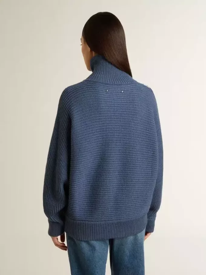 Hellblauer Jacquard-Wollpullover für Damen mit cremefarbenem Muster