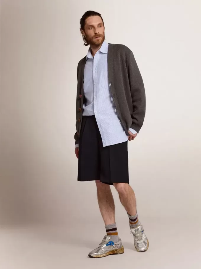 Herren-Bermudashorts aus dunkelblauer Wolle Herren-Bermudashorts aus dunkelblauer Wolle
