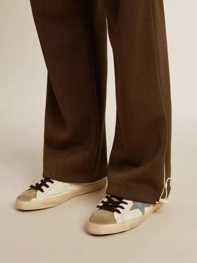 Herren-Jogginghose in Militärgrün mit weißem Logo Herren-Jogginghose in Militärgrün mit weißem Logo