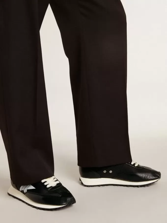 Herren-Marathon mit schwarzem Nylon-Obermaterial und weißem Stern Herren-Marathon mit schwarzem Nylon-Obermaterial und weißem Stern
