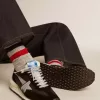 Herren-Marathon mit schwarzem Ripstop-Nylon-Obermaterial und silbernem Stern Herren-Marathon mit schwarzem Ripstop-Nylon-Obermaterial und silbernem Stern
