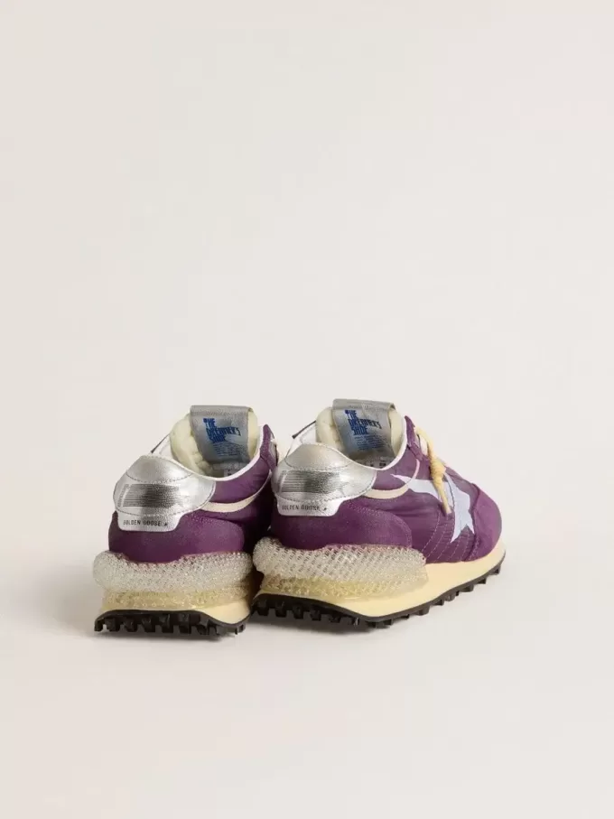 Herren-Marathon mit violettem Nylon-Obermaterial und weißem Stern Herren-Marathon mit violettem Nylon-Obermaterial und weißem Stern