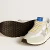 Herren-Marathon mit weißem Nylon-Obermaterial und silbernem Stern