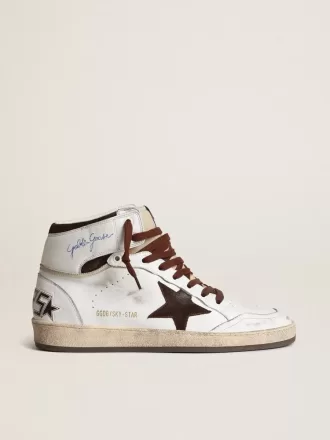 Herren-Sky-Star aus weißem Nappaleder mit einem Stern aus schokoladenbraunem Wildleder Herren-Sky-Star aus weißem Nappaleder mit einem Stern aus schokoladenbraunem Wildleder