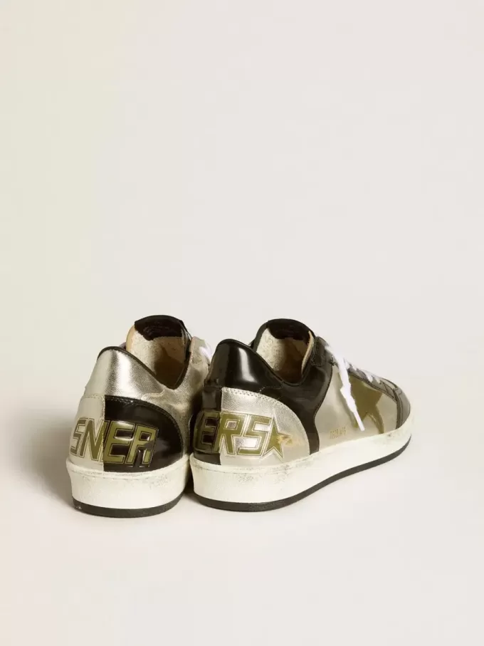 Herren-Sneaker Ball Star LAB aus silbernem Leder mit braunem Lederstern und schwarzer Fersenlasche