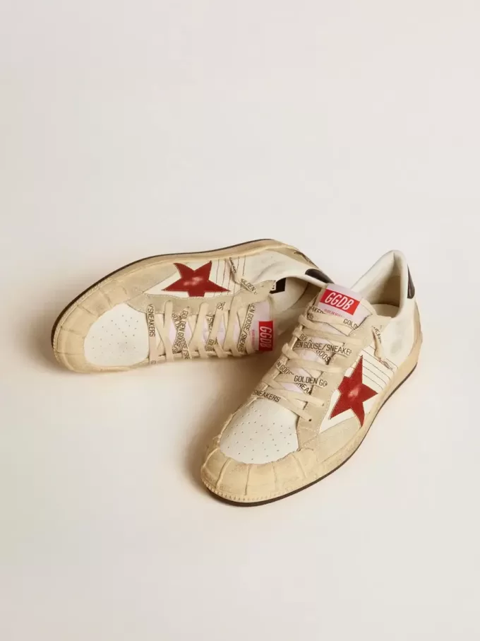 Herren-Sneaker Ball Star LTD aus Nappaleder mit rotem Lederstern und Lederlasche an der Ferse