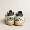 Herren-Sneaker „Ball Star Wishes” aus weißem Nappaleder mit grünem Lederstern und Fersenlasche