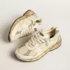 Herren-Sneaker Dad-Star aus beigem Nappaleder und Nylon mit weißem Lederstern