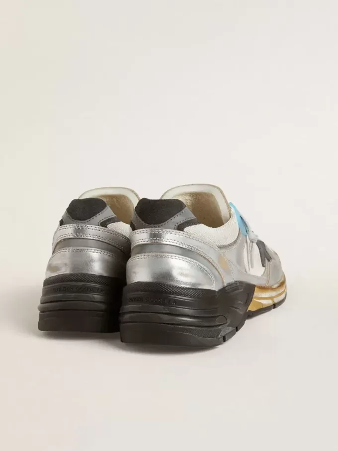Herren-Sneaker Dad-Star aus Mesh und silberfarbenem Folienleder mit schwarzem Lederstern