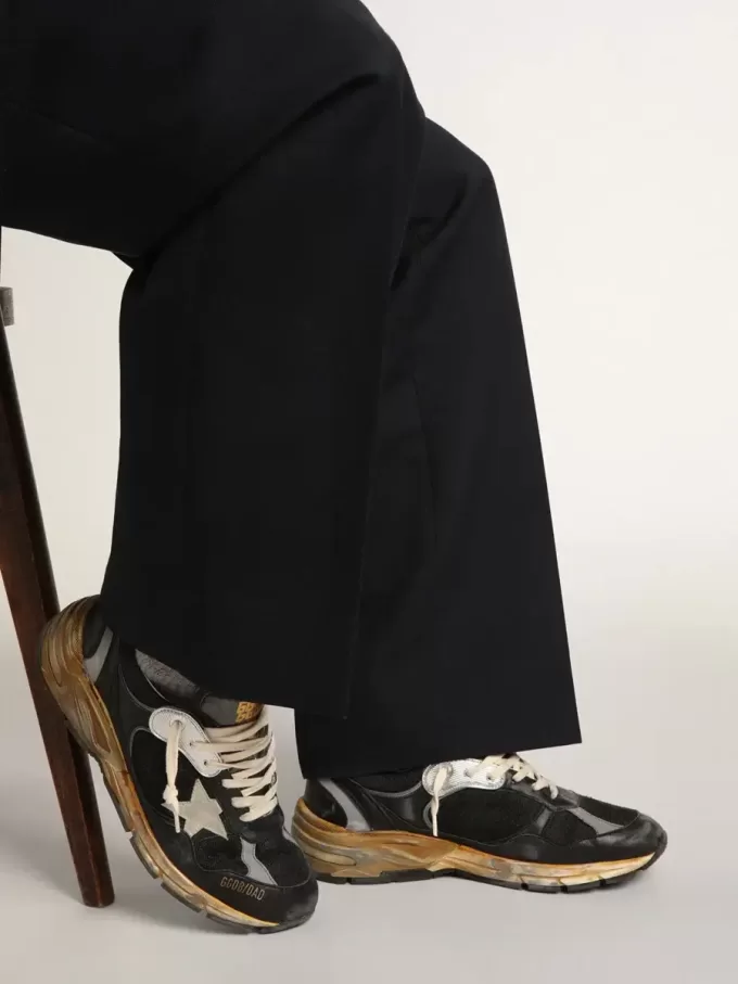 Herren-Sneaker Dad-Star aus schwarzem Mesh und Nappaleder mit eisblauem Stern Herren-Sneaker Dad-Star aus schwarzem Mesh und Nappaleder mit eisblauem Stern