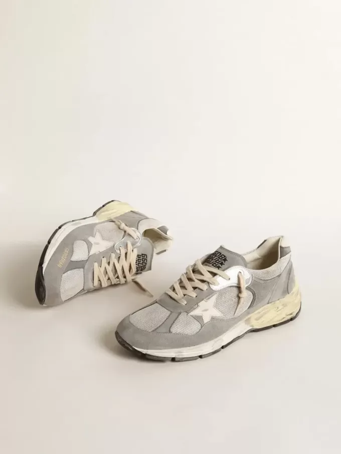 Herren-Sneaker Dad-Star aus Wildleder und Mesh mit weißem Lederstern und Fersenlasche Herren-Sneaker Dad-Star aus Wildleder und Mesh mit weißem Lederstern und Fersenlasche