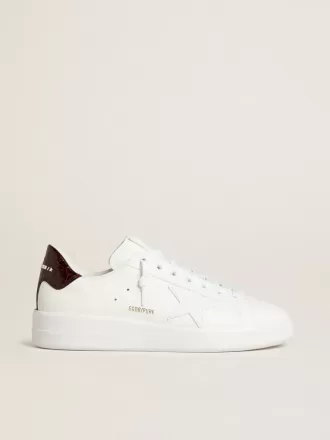 Herren-Sneaker Purestar mit weißem Lederstern und burgunderrotem Fersenriemen aus Leder mit Krokodilprägung Herren-Sneaker Purestar mit weißem Lederstern und burgunderrotem Fersenriemen aus Leder mit Krokodilprägung