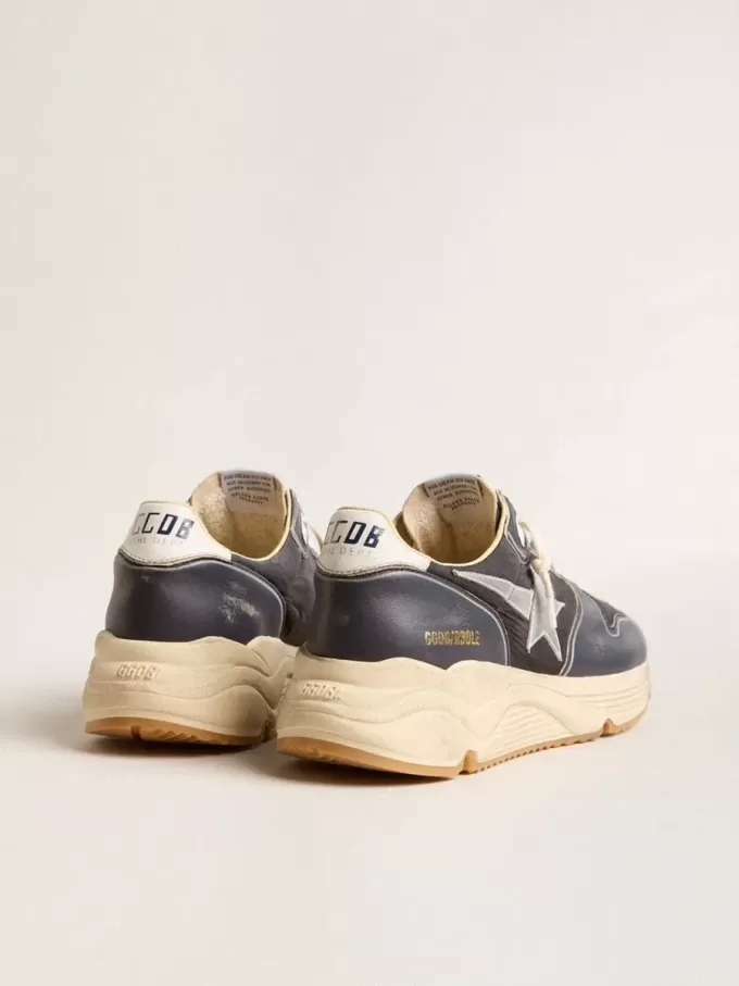 Herren-Sneaker „Running Sole” aus dunkelblauem Nappaleder und schwarzem Nylon mit silbernem Stern