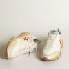 Herren-Sneaker „Running Sole” mit Lederstern und Fersenlasche mit rotem Aufdruck Herren-Sneaker „Running Sole” mit Lederstern und Fersenlasche mit rotem Aufdruck