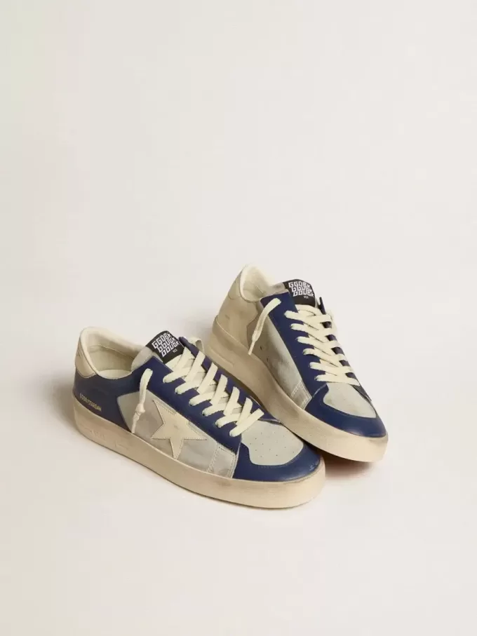 Herren-Sneaker Stardan aus grauem und blauem Leder mit cremefarbenem Stern und Fersenlasche Herren-Sneaker Stardan aus grauem und blauem Leder mit cremefarbenem Stern und Fersenlasche