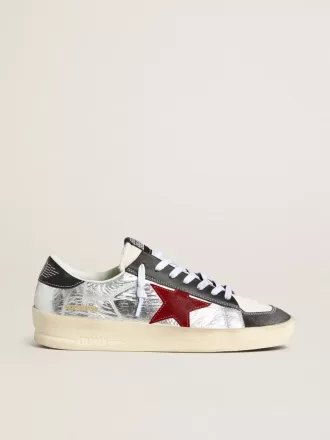 Herren-Sneaker „Stardan” aus laminiertem silbernem Nylon mit burgunderrotem Wildlederstern