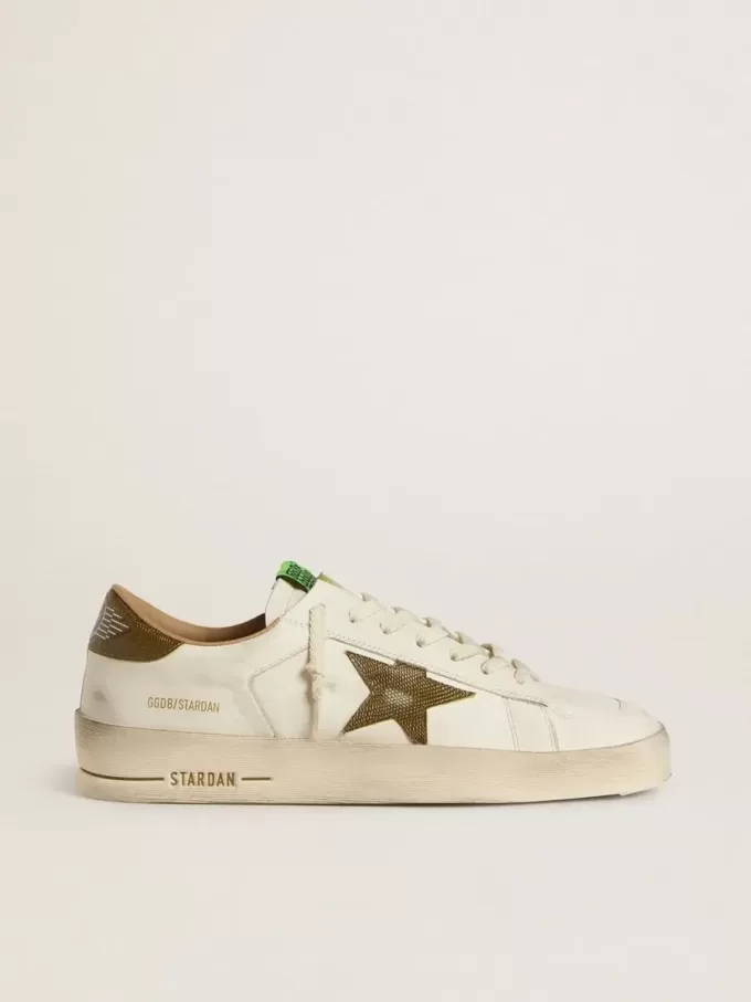 Herren-Sneaker Stardan aus weißem Leder mit militärgrünem Leder mit Schlangenprint, Stern und Fersenlasche