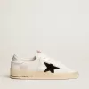 Herren-Sneaker „Stardan” aus weißem Mesh mit schwarzem Wildlederstern Herren-Sneaker „Stardan” aus weißem Mesh mit schwarzem Wildlederstern